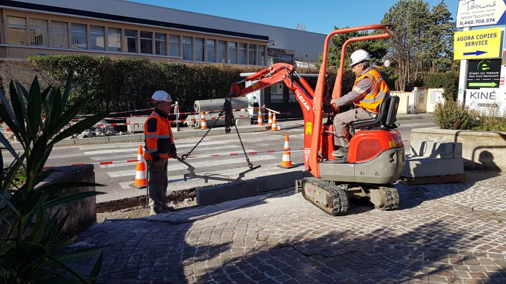 Infrastructure – Des solutions pérennes de sécurisation des cheminements piétons dans la ZI des Paluds à Aubagne