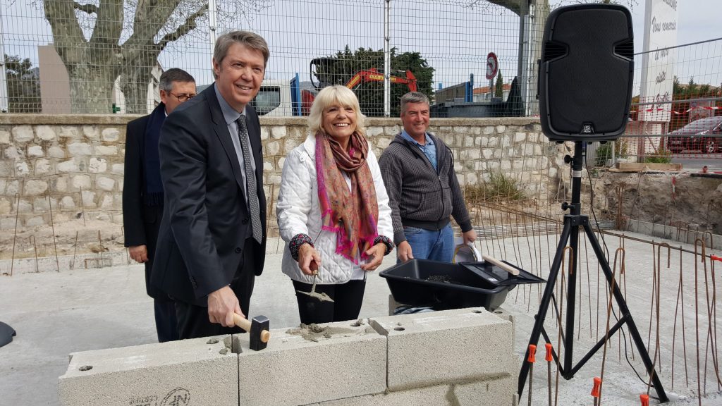 Construction – Pose de la première pierre du Major à Aubagne
